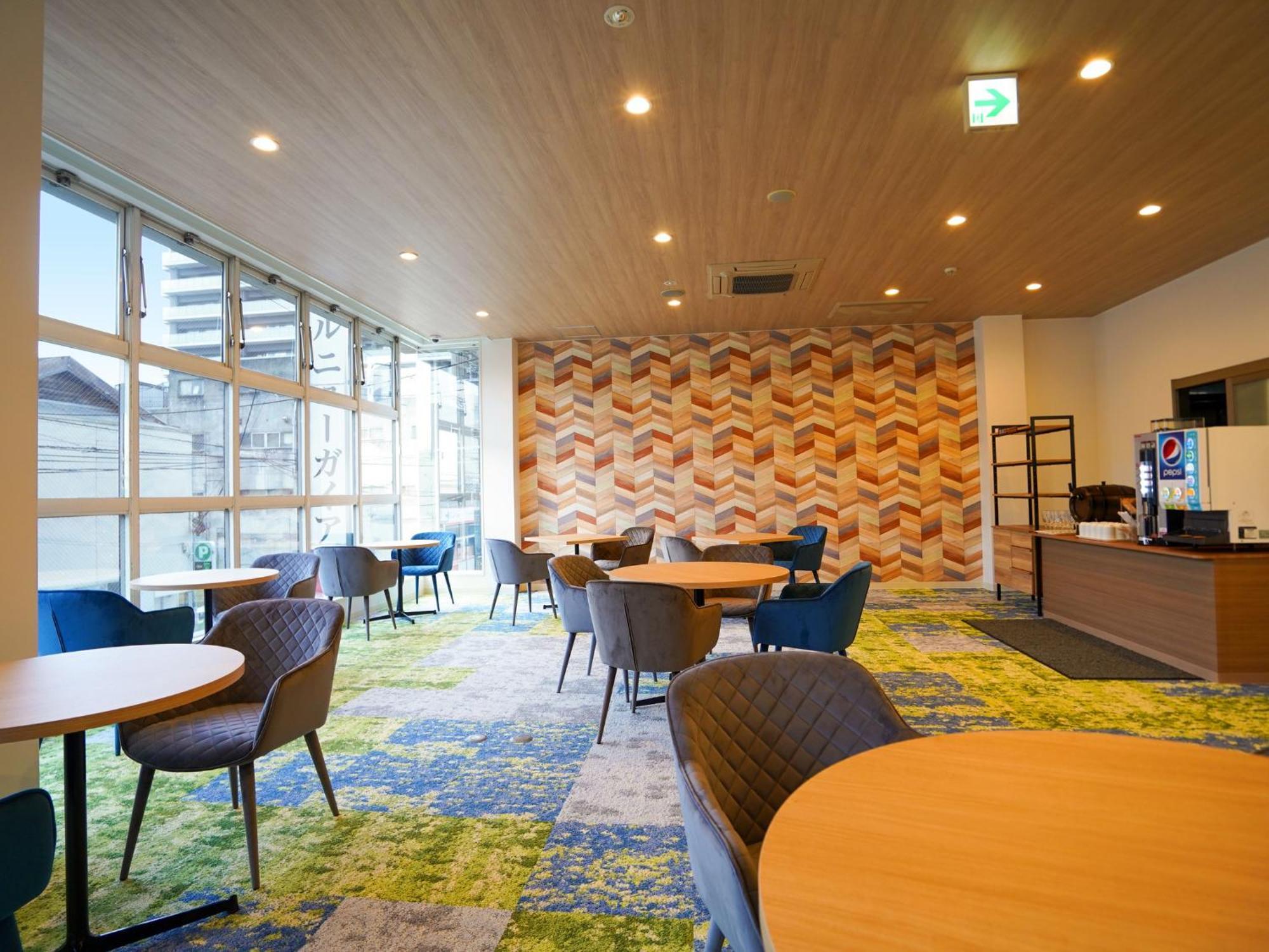 Hotel New Gaea Iizuka Экстерьер фото