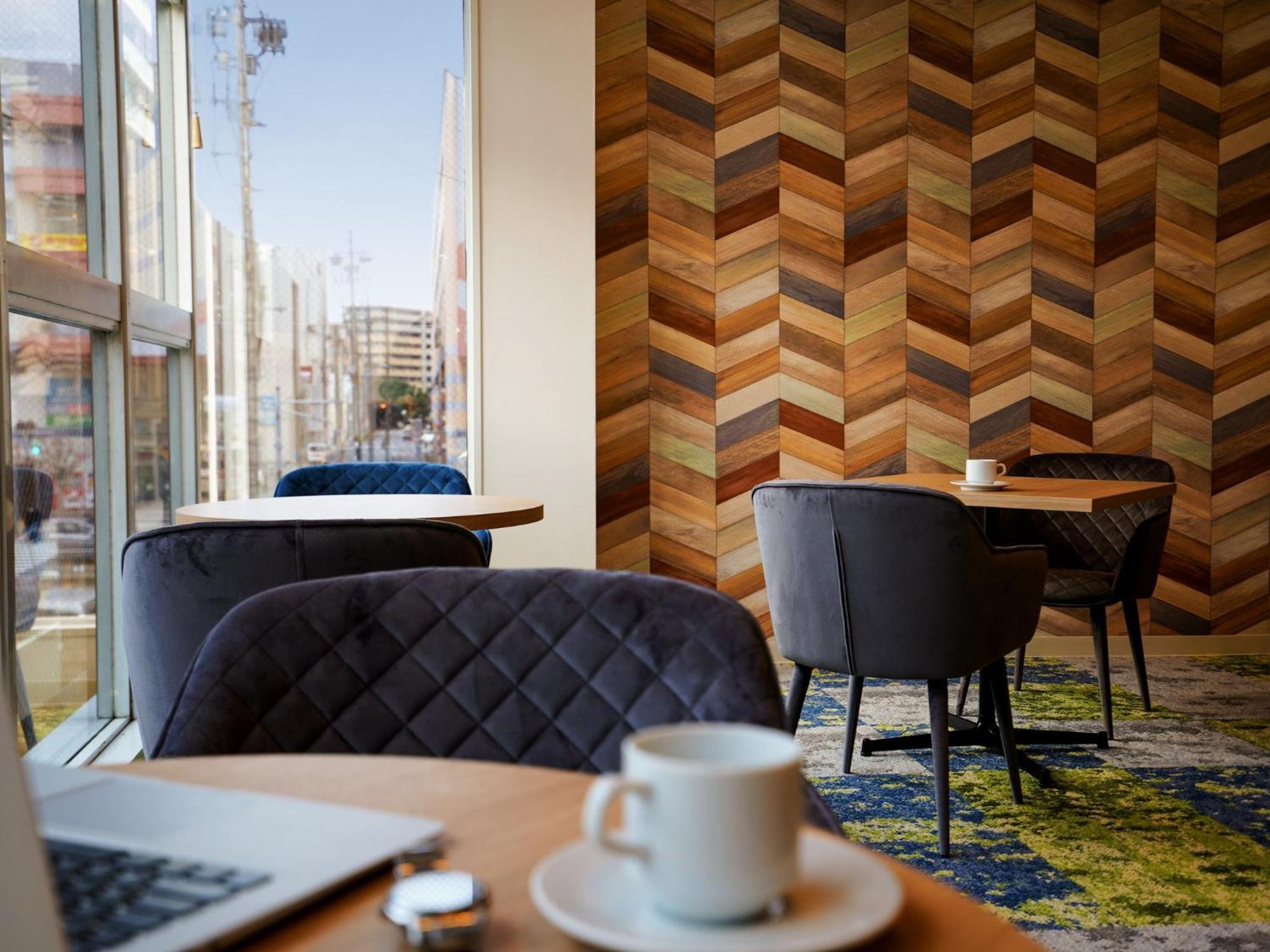 Hotel New Gaea Iizuka Экстерьер фото
